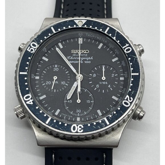Vintage 1980s Seiko Sports 100 Men's Black Watch 7A28-7049 Chronograph - Picture 2 of 10